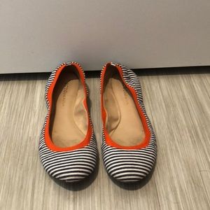 🌟3 for $25🌟 BCBGeneration lightweight flats